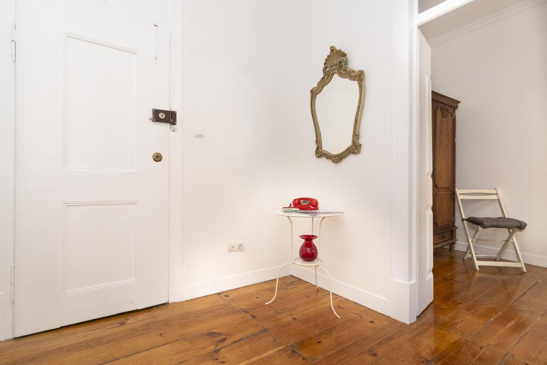 Apartment In Lisbon City Center With A Terrace, 317 Luaran gambar