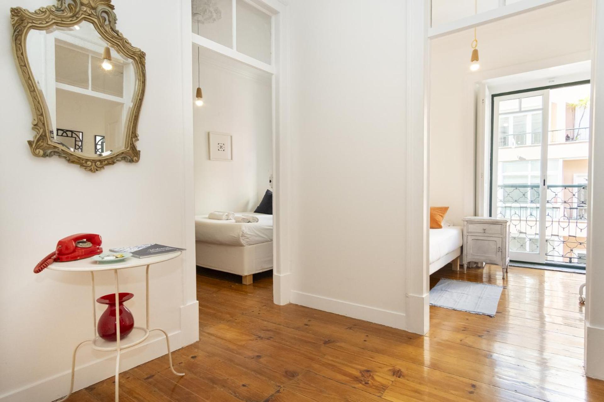Apartment In Lisbon City Center With A Terrace, 317 Luaran gambar